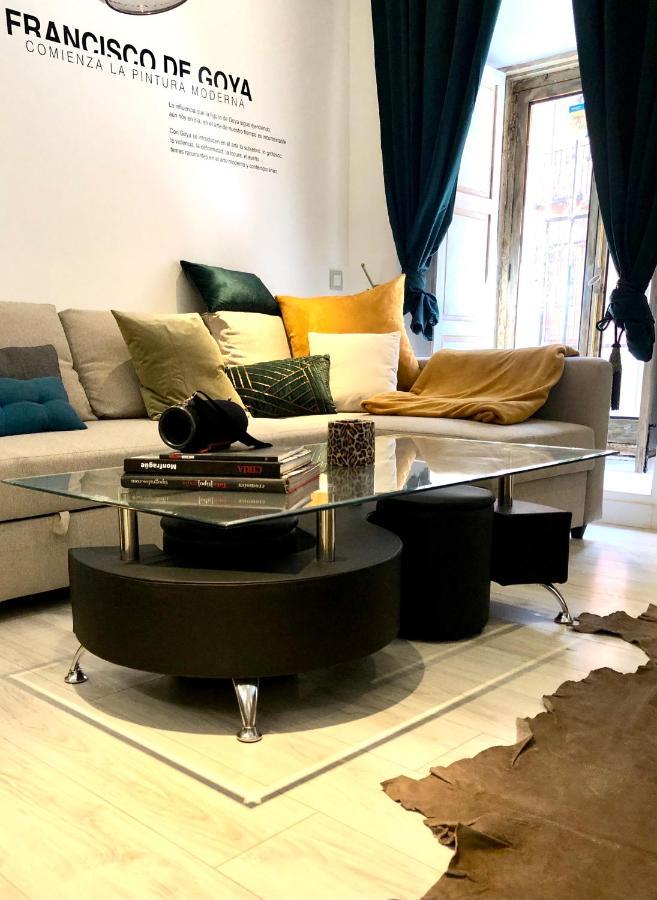 Apartment Мадрид Екстериор снимка